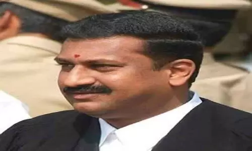 சசிகலாவின் வக்கீலிடம் விசாரணை