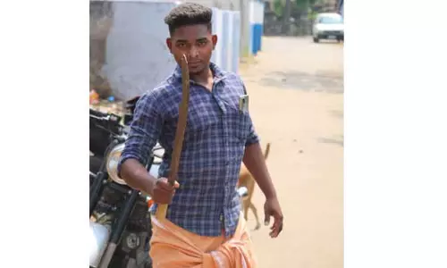 பட்டா கத்தியுடன் தகராறு செய்ததை தட்டி கேட்ட பெண் மீது தாக்குதல்