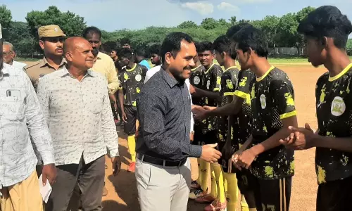 தென்னிந்திய அளவிலான கால்பந்து போட்டி