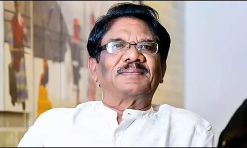 இயக்குநர் பாரதிராஜாவின் உடல்நிலையில் சீரான முன்னேற்றம் - மருத்துவமனை அறிக்கை