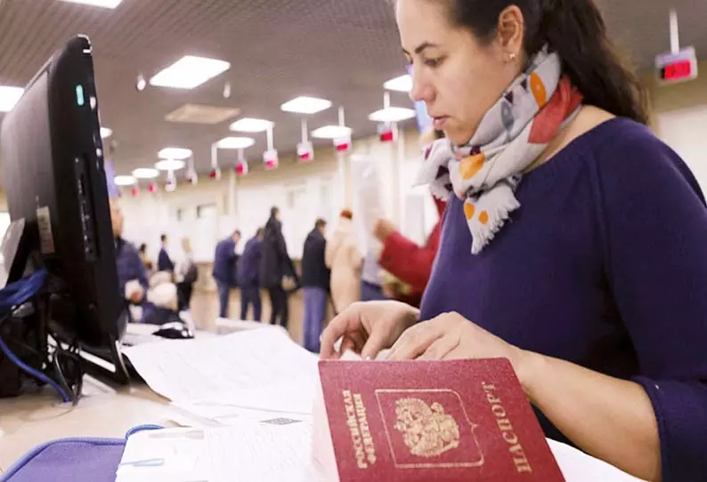 விசா நடைமுறைகளை கடுமையாக பின்பற்றும் நாடுகள் விசா நடைமுறைகளை கடுமையாக பின்பற்றும் நாடுகள்