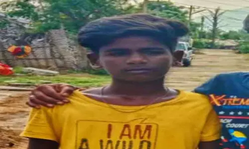 ஆனைமலை அருகே பரிதாபம்: கோவில் சுவர் இடிந்து விழுந்து சிறுவன் உள்பட 2 பேர்  பலி