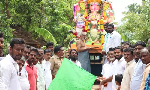 விநாயகர் சிலை ஊர்வலம் விநாயகர் சிலை ஊர்வலம்