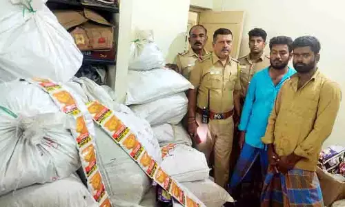 திருச்சியில் 483 கிலோ குட்கா பறிமுதல்;  2 பேர் கைது