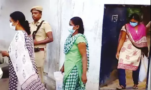 கள்ளக்குறிச்சி மாணவி மர்ம சாவு வழக்கு: சிறையில் இருந்து பள்ளி தாளாளர் உள்பட 5 பேர் ஜாமீனில் விடுதலை