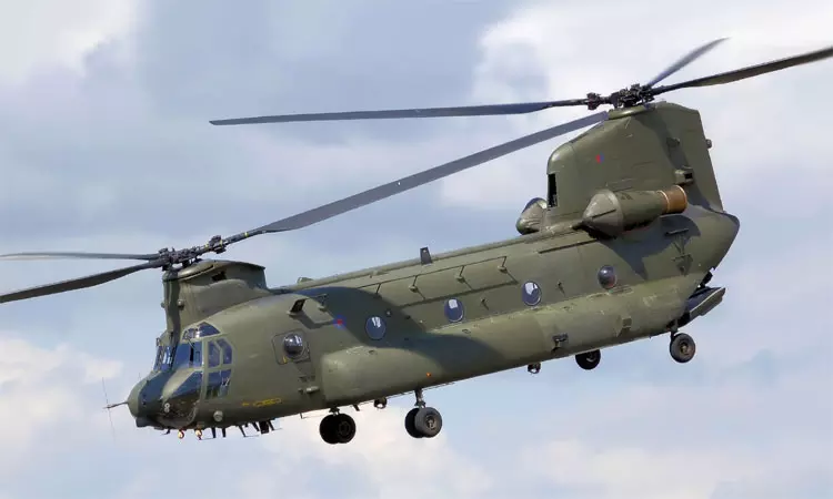 சினூக் ஹெலிகாப்டர்கள் பறக்க அமெரிக்கா தற்காலிக தடை சினூக் ஹெலிகாப்டர்கள் பறக்க அமெரிக்கா தற்காலிக தடை