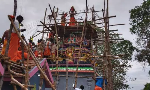 தும்பராம்பட்டு சோலையம்மன் கோவில் கும்பாபிஷேகம் தும்பராம்பட்டு சோலையம்மன் கோவில் கும்பாபிஷேகம்