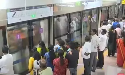 கடந்த ஆகஸ்ட் மாதம் மெட்ரோ ரெயிலில் 56.66 லட்சம் பேர் பயணம் - மெட்ரோ நிர்வாகம் தகவல் கடந்த ஆகஸ்ட் மாதம் மெட்ரோ ரெயிலில் 56.66 லட்சம் பேர் பயணம் - மெட்ரோ நிர்வாகம் தகவல்