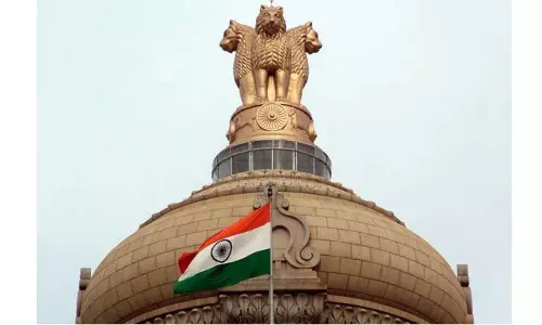 அரசு ஊழியர்களின் விடுப்பு குறித்த கேள்விகளுக்கு விளக்கம் : மத்திய அரசு வெளியிட்டது அரசு ஊழியர்களின் விடுப்பு குறித்த கேள்விகளுக்கு விளக்கம் : மத்திய அரசு வெளியிட்டது