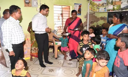 அங்கன்வாடி மையத்தில் கலெக்டர் ஆய்வு