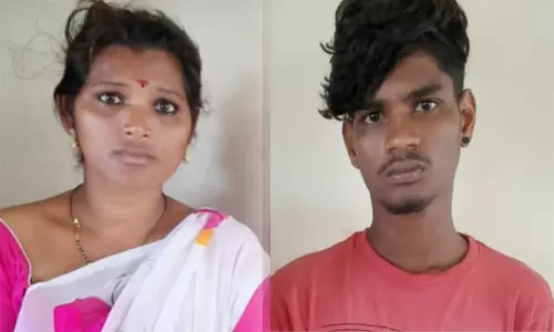 ஆந்திராவில் இருந்து பஸ்சில் 10 கிலோ கஞ்சா கடத்தல் - இளம் பெண் உள்பட 2 பேர் கைது ஆந்திராவில் இருந்து பஸ்சில் 10 கிலோ கஞ்சா கடத்தல் - இளம் பெண் உள்பட 2 பேர் கைது