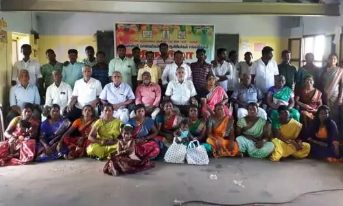 முன்னாள் மாணவர்கள், ஆசிரியர்கள் சந்திப்பு விழா முன்னாள் மாணவர்கள், ஆசிரியர்கள் சந்திப்பு விழா