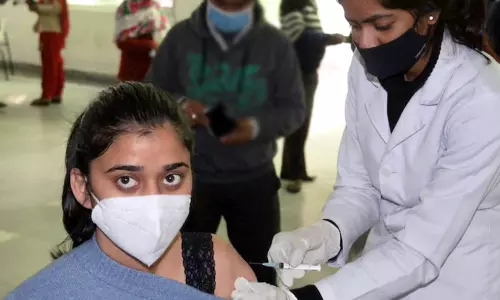 ஒடிசாவில் 25 சதவீதத்தினர் மட்டுமே பூஸ்டர் தடுப்பூசி போட்டுள்ளனர் - அதிகாரி தகவல்