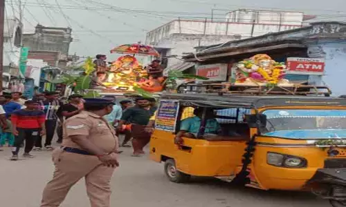 விநாயகர் சிலைகள் ஊர்வலம்