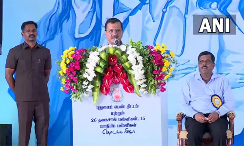 இந்தியாவுக்கே வழிகாட்டும் புரட்சிகரமான திட்டம் தான் புதுமைப் பெண் திட்டம் - அரவிந்த் கெஜ்ரிவால்