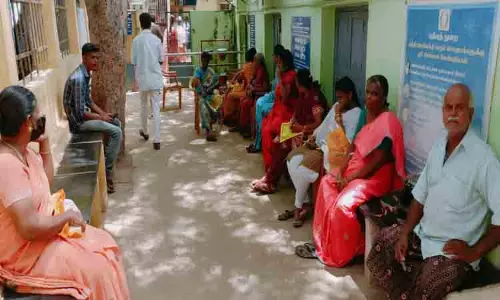 சாத்தூர் பத்திரப்பதிவு அலுவலகத்தில் சர்வர் பழுது சாத்தூர் பத்திரப்பதிவு அலுவலகத்தில் சர்வர் பழுது