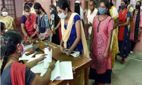 அரசு கலை கல்லூரிகளில் முதுகலை பட்டப்படிப்பில் சேர இன்று முதல் விண்ணப்பிக்கலாம் அரசு கலை கல்லூரிகளில் முதுகலை பட்டப்படிப்பில் சேர இன்று முதல் விண்ணப்பிக்கலாம்
