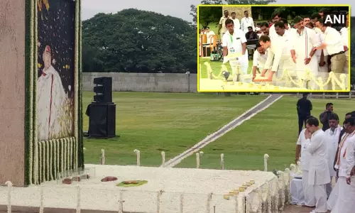 ஸ்ரீபெரும்புதூர்: ராஜீவ் நினைவிடத்தில் ராகுல் காந்தி மரியாதை