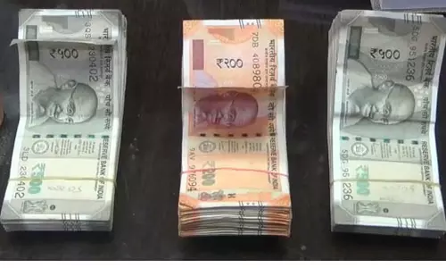 டாஸ்மாக் கடையின் பூட்டை உடைத்து ரூ.32 ஆயிரம் திருட்டு