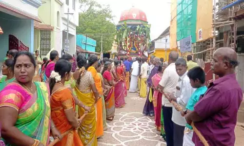 சுந்தர பரிபூரண பெருமாள் கோவில் தேரோட்டம்