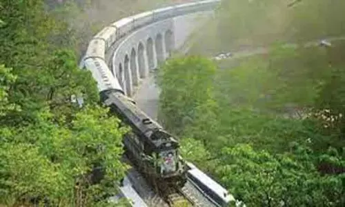 கூடுதல் வருவாய் கிடைக்கும்:  பாலருவி எக்ஸ்பிரஸ், மெமு ரெயிலை பொள்ளாச்சி வரை நீட்டிக்க வேண்டும்-சமூக ஆர்வலர்கள் கோரிக்கை