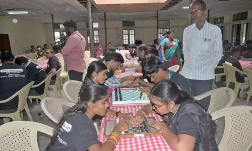 கண் பார்வையற்றோருக்கான செஸ் போட்டி