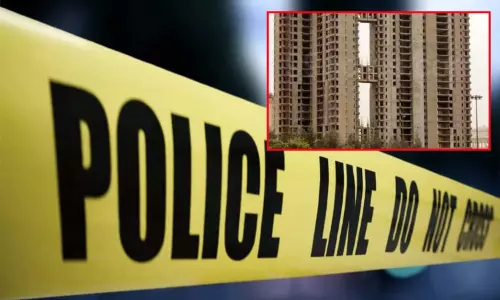 திருமணம் வேண்டாம்... 11-வது மாடியில் இருந்து குதித்த இரு சகோதரிகள்