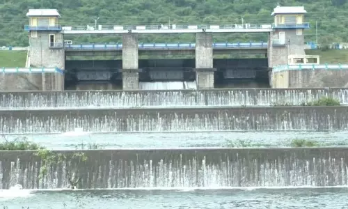 வாணியாறு அணை நிரம்பியதால் உபரிநீர் திறப்பு வாணியாறு அணை நிரம்பியதால் உபரிநீர் திறப்பு