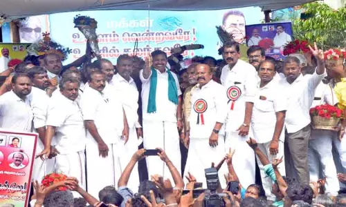 தி.மு.க.ஆட்சியில் எந்தவொரு திட்டங்களும் செயல்படுத்தப்படவில்லை-எடப்பாடி பழனிசாமி குற்றச்சாட்டு தி.மு.க.ஆட்சியில் எந்தவொரு திட்டங்களும் செயல்படுத்தப்படவில்லை-எடப்பாடி பழனிசாமி குற்றச்சாட்டு