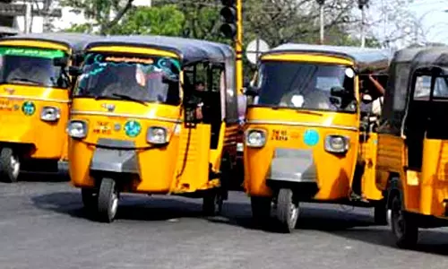 நாளை மறுநாள் முதல் ஆட்டோ, டாக்சி டிரைவர்கள் வேலை நிறுத்தம்