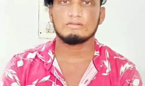 திருமணம் செய்வதாக ஆசை வார்த்தைக்கூறி மாணவியை கடத்திய வாலிபர், போக்சோவில் கைது திருமணம் செய்வதாக ஆசை வார்த்தைக்கூறி மாணவியை கடத்திய வாலிபர், போக்சோவில் கைது