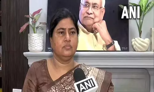 பீகாரில் சொந்த கட்சி எம்.எல்.ஏ.வுக்கே அவதூறு நோட்டீஸ் அனுப்பிய பெண் மந்திரி பீகாரில் சொந்த கட்சி எம்.எல்.ஏ.வுக்கே அவதூறு நோட்டீஸ் அனுப்பிய பெண் மந்திரி