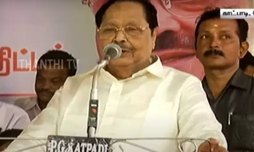 தான் படித்த பள்ளியில் பேசிய அமைச்சர் துரைமுருகன்.. திடீரென மின்சாரம் துண்டிக்கப்பட்டதால் அப்சட்