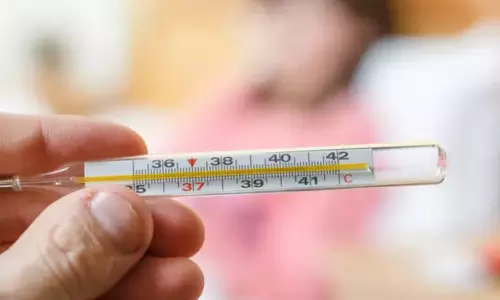 சென்னையில் வேகமாக பரவும் காய்ச்சல் குழந்தைகளை அதிகம் பாதிக்கிறது சென்னையில் வேகமாக பரவும் காய்ச்சல் குழந்தைகளை அதிகம் பாதிக்கிறது