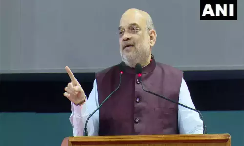 அலுவல் மொழியாக இந்தி ஒட்டுமொத்த தேசத்தை ஒன்றிணைக்கிறது- உள்துறை மந்திரி அமித் ஷா பேச்சு