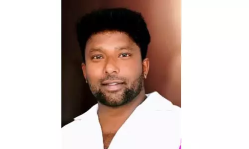 திருமண நாளில் அரங்கேறிய சோகம் - சாலை விபத்தில் மணமகன் உயிரிழப்பு...!