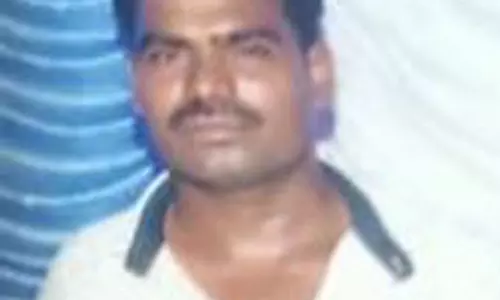 மனைவி, கல்லூரி காதலன் உள்பட 3 பேர் கைது மனைவி, கல்லூரி காதலன் உள்பட 3 பேர் கைது