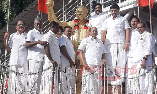 அண்ணா பிறந்தநாள் விழா கொண்டாட்டம்