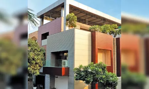 வீட்டை மழை, வெயில், பனி பொழிவிலிருந்து பாதுகாக்கும் வால் க்லேடிங் வீட்டை மழை, வெயில், பனி பொழிவிலிருந்து பாதுகாக்கும் வால் க்லேடிங்