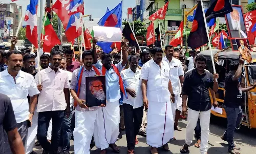 பெரியார் பிறந்தநாளையொட்டி  சமூக நீதி எழுச்சி ஊர்வலம்