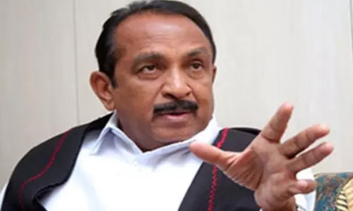 இந்தி திணிப்புக்கு எதிராக தமிழ் மக்கள் ஓரணியில் திரள வேண்டும்- வைகோ இந்தி திணிப்புக்கு எதிராக தமிழ் மக்கள் ஓரணியில் திரள வேண்டும்- வைகோ