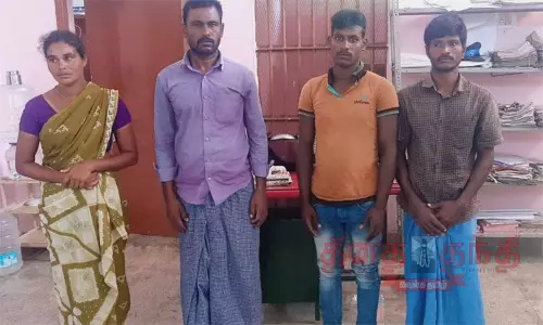 மனைவி, கள்ளக்காதலன் உள்பட 4 பேர் கைது மனைவி, கள்ளக்காதலன் உள்பட 4 பேர் கைது