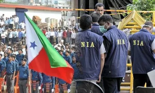 பயங்கரவாத செயலுக்கு பயிற்சி முகாம்; பிஎப்ஐ தொடர்புடைய 40 இடங்களில் ரெய்டு - 4 பேர் கைது