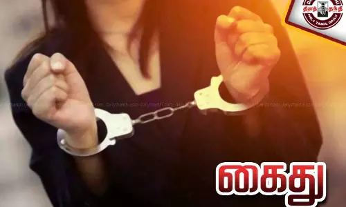 பேய் விரட்டுவதாக கூறி முதியவரிடம் பணம் பறித்த வேலைக்கார பெண் கைது- மந்திரவாதிக்கு வலைவீச்சு பேய் விரட்டுவதாக கூறி முதியவரிடம் பணம் பறித்த வேலைக்கார பெண் கைது- மந்திரவாதிக்கு வலைவீச்சு
