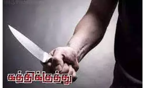 மங்களூருவில், முன்விரோதத்தில் பி.யூ. கல்லூரி மாணவருக்கு கத்திக்குத்து