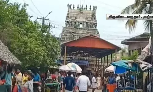 புரட்டாசி பிறப்பையொட்டி திருவிடைமருதூர் சூரியனார் கோவிலில் மகாபிஷேகம் - ஏராளமான பக்தர்கள் பங்கேற்பு