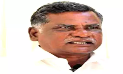 தமிழகத்தில்  மின் கட்டணத்தை குறைக்க முதல்- அமைச்சர் நடவடிக்கை எடுக்க வேண்டும்;  கோபியில் முத்தரசன் பேட்டி