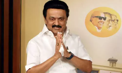 கருணாநிதி அறக்கட்டளை சார்பில் 8 பேருக்கு கல்வி-மருத்துவ உதவித்தொகை - முதல்-அமைச்சர் மு.க.ஸ்டாலின் வழங்கினார்