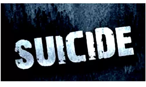 23-வது மாடியில் இருந்து குதித்து 10-ம் வகுப்பு மாணவன் தற்கொலை- அந்தேரியில் சோகம்