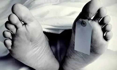 கிணற்றில் அழுகிய நிலையில் ஆண் பிணம்